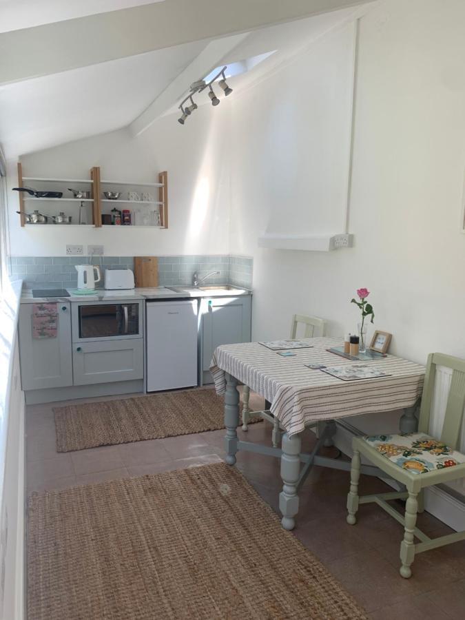 Puffin. Comfortable Annexe Central Falmouth Esterno foto